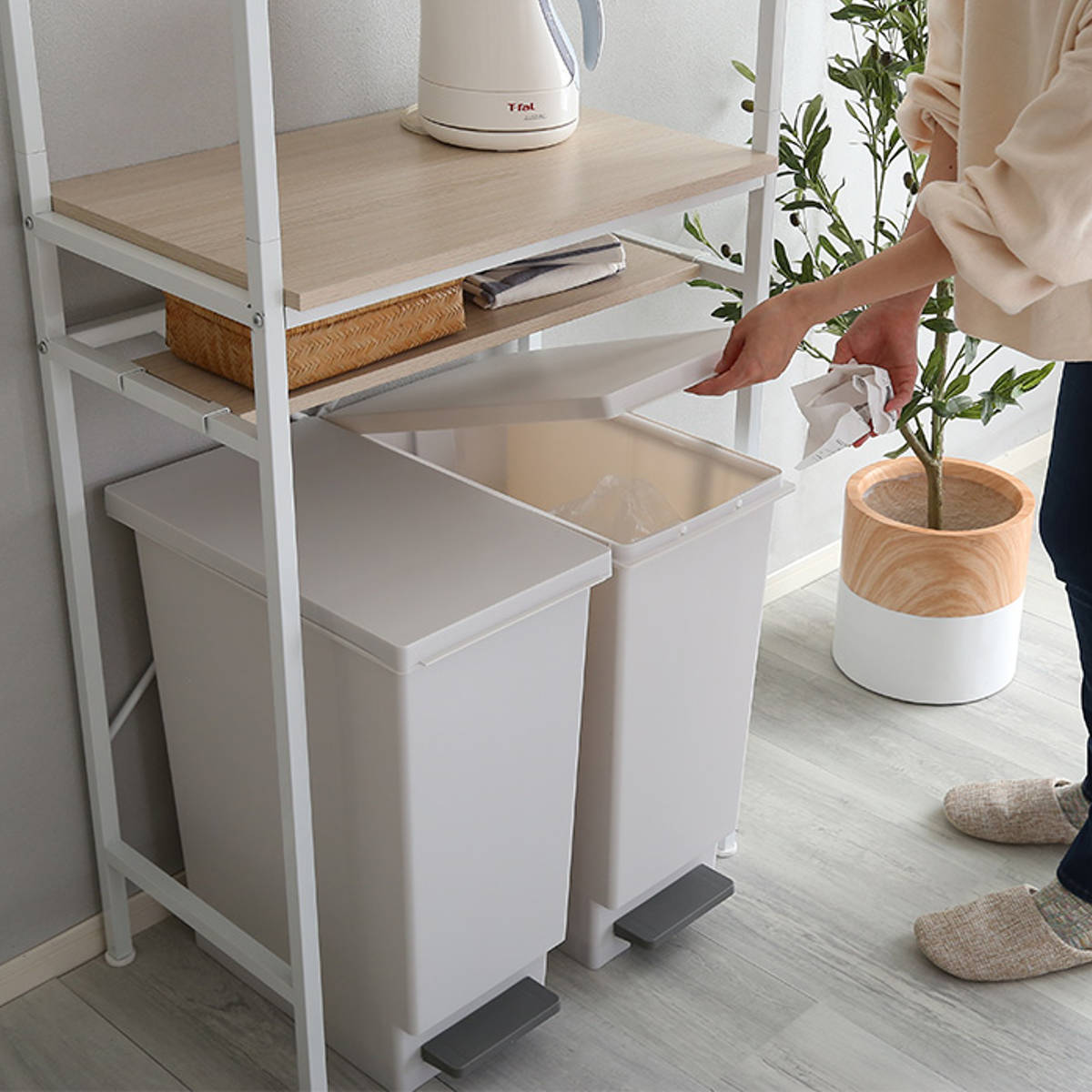 ホームテイスト（HOME taste） ゴミ箱上ラック 幅64cm スリムタイプ