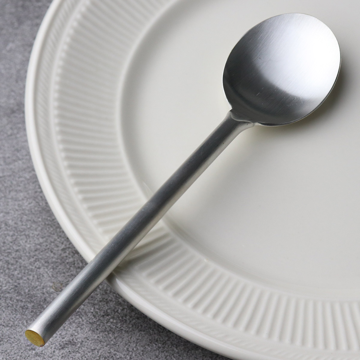 工房アイザワ 円 黄銅洋食器 スープスプーン 銀仕上 （ aizawa 日本製 真鍮 スプーン カトラリー 燕三条 カレースプーン テーブルスプーン ディナースプーン ） | 工房アイザワ | 08
