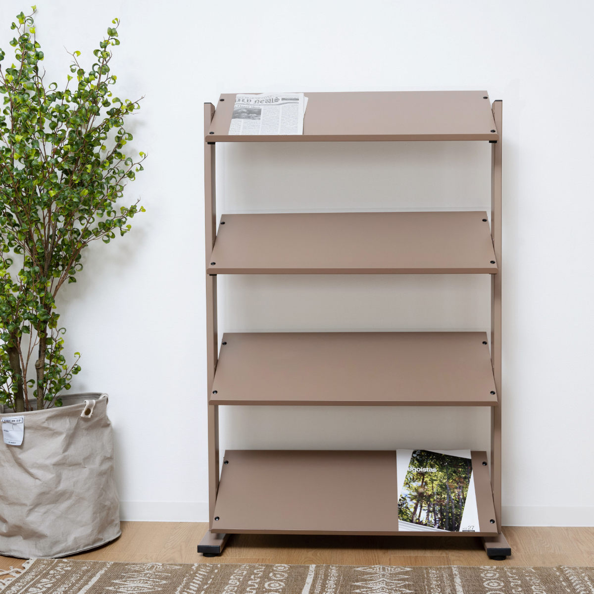 東谷 マガジンラック 4段 棚板角度調整 シェルフ スチール製 約幅