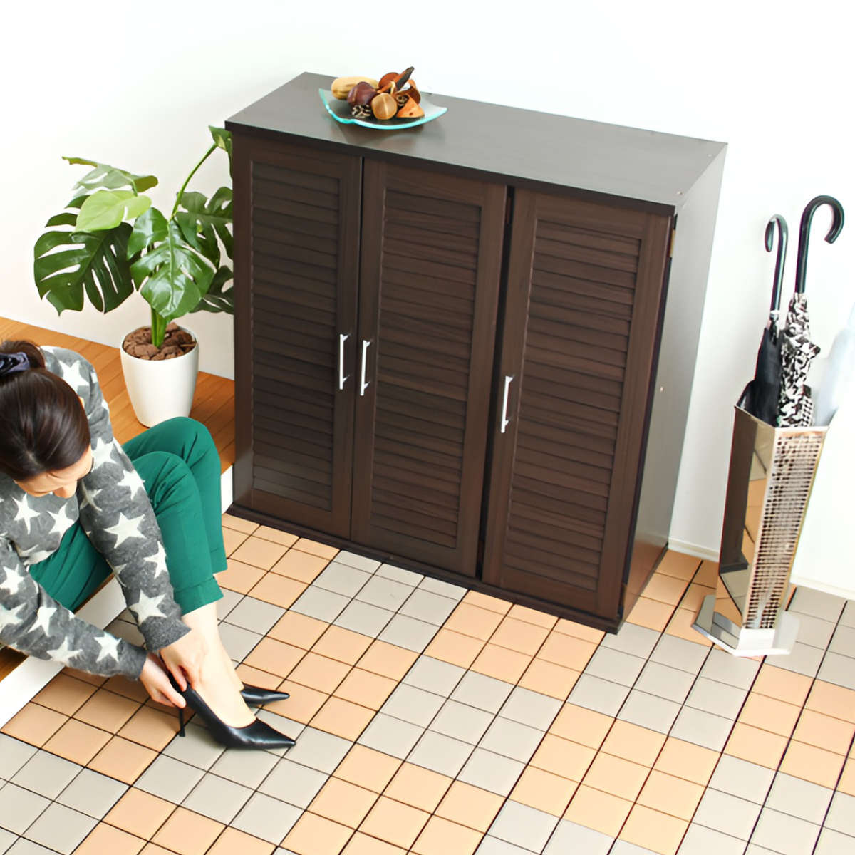 ルーバー扉 シューズボックス 幅90cm 木製 （ 靴 収納 下駄箱 玄関 玄関収納 シューズ ラック 靴収納 大容量 ）の画像