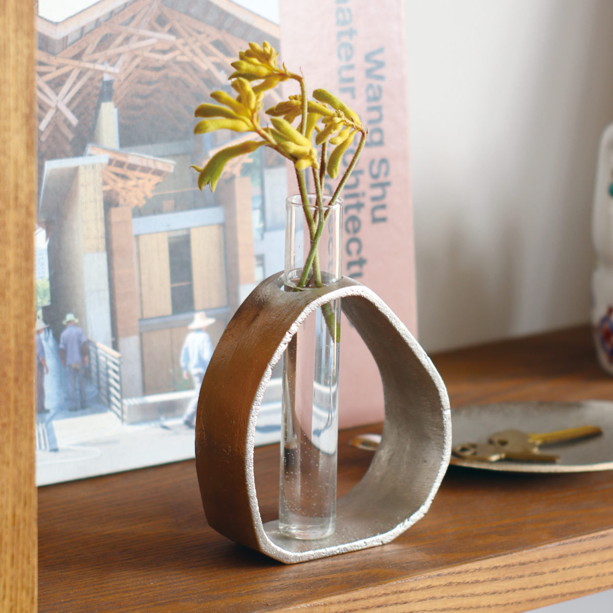 花瓶 アルミハンギングガラスベース トライアングル サントリナ