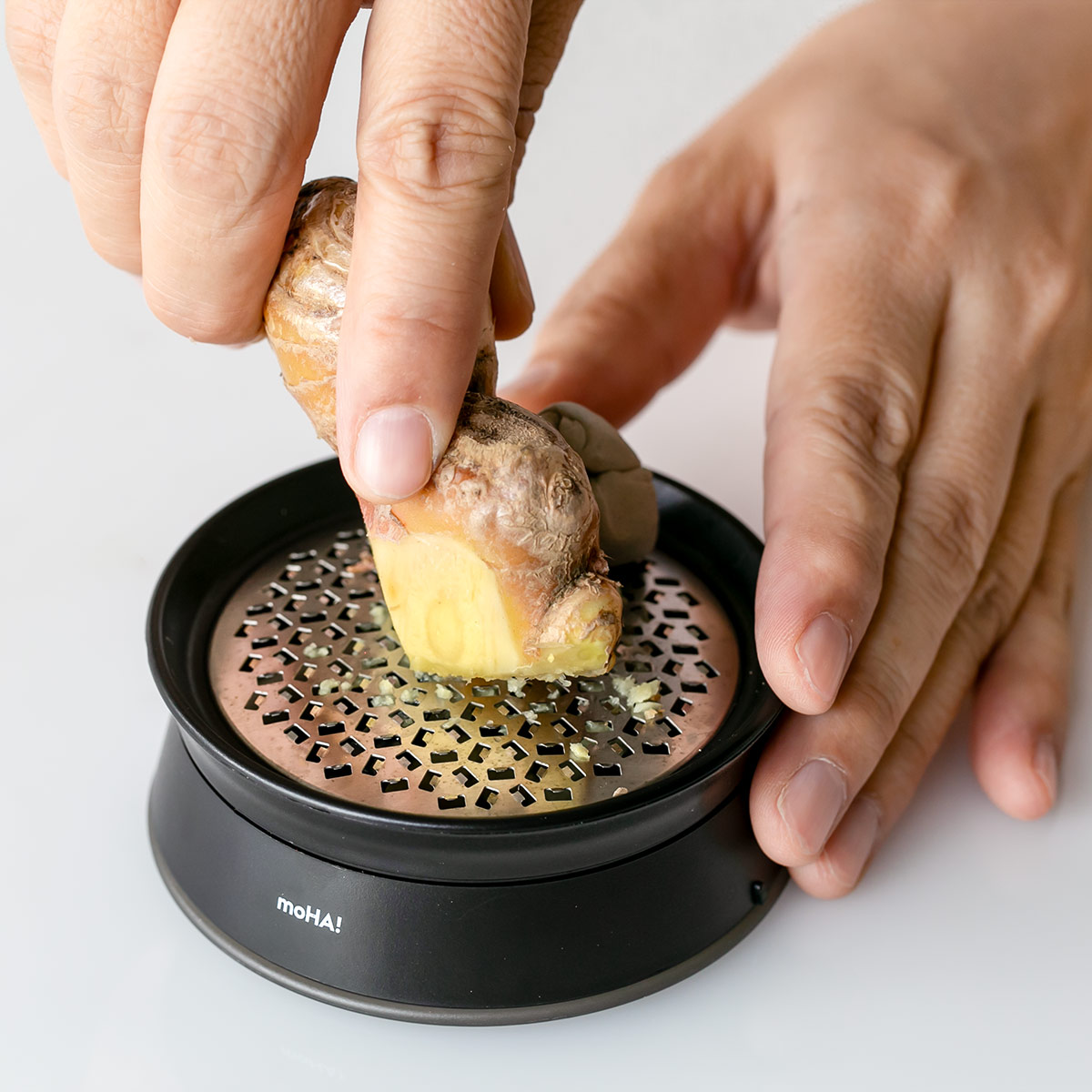 moHA! 薬味おろし器 GINGER 食洗機対応 コンパクト （ すりおろし器