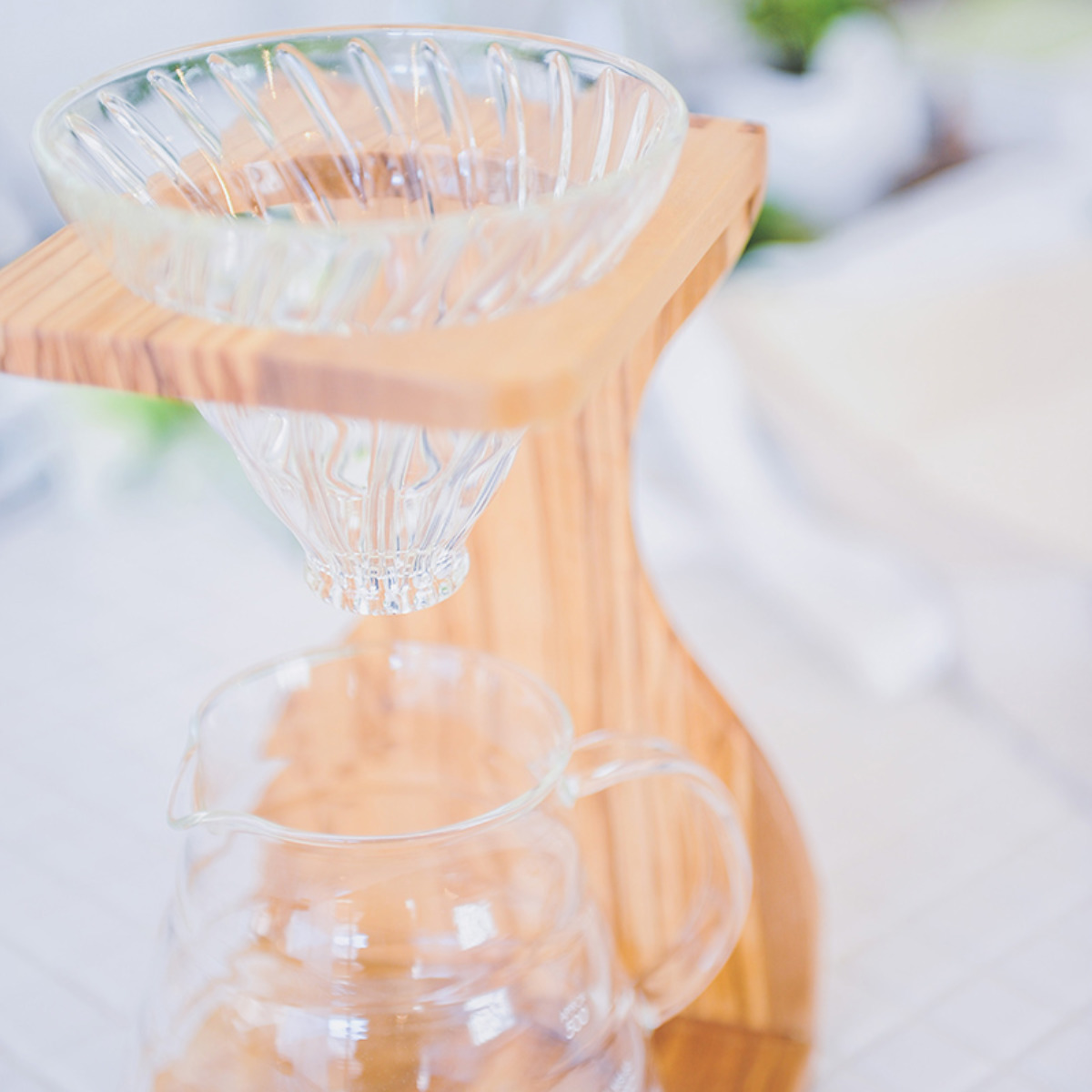HARIO（ハリオ） コーヒー ドリッパーセット 1〜4杯用 V60 オリーブ