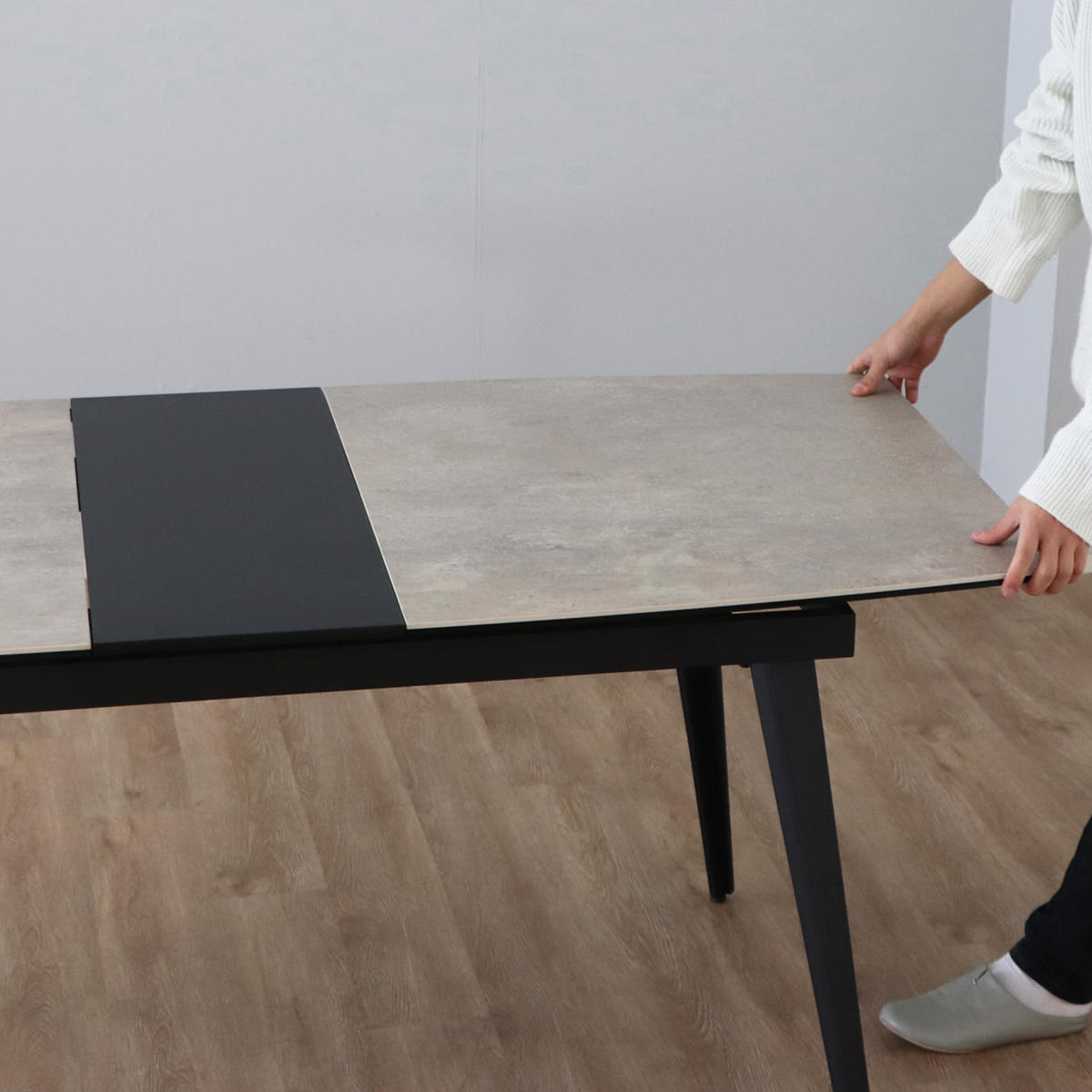 東馬（Tohma） ダイニングテーブル 伸縮式 セラミック天板 140〜170cm