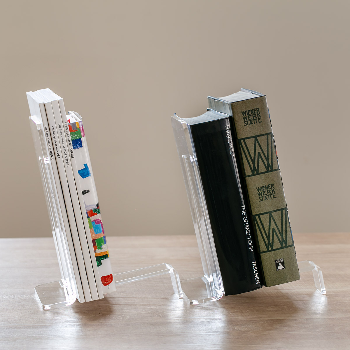 Trytec 特典付き ブックエンド amenist アクリル製 日本製 （ ブック