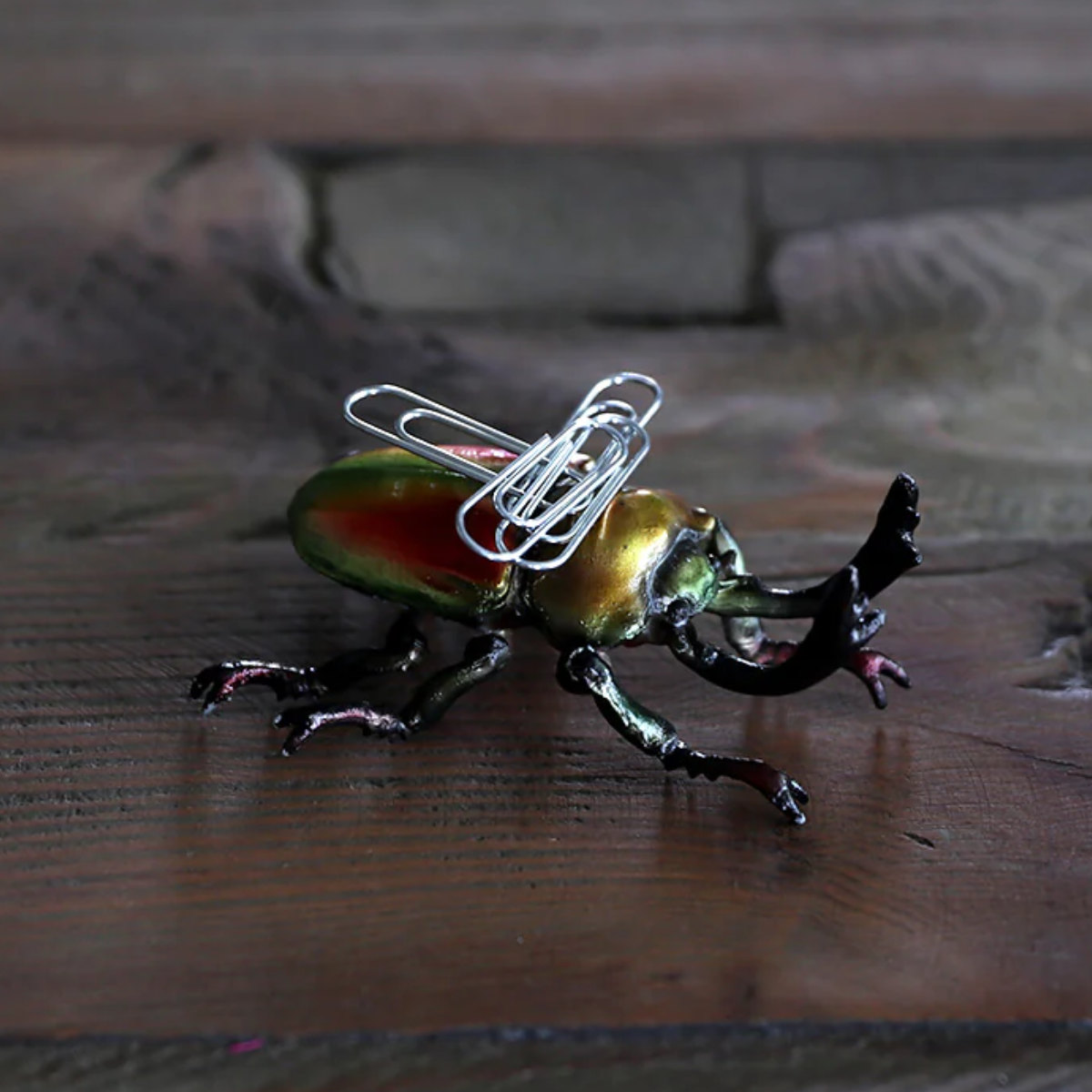 magnet オブジェ FOREST MAG ニジイロクワガタ （ クリップホルダー