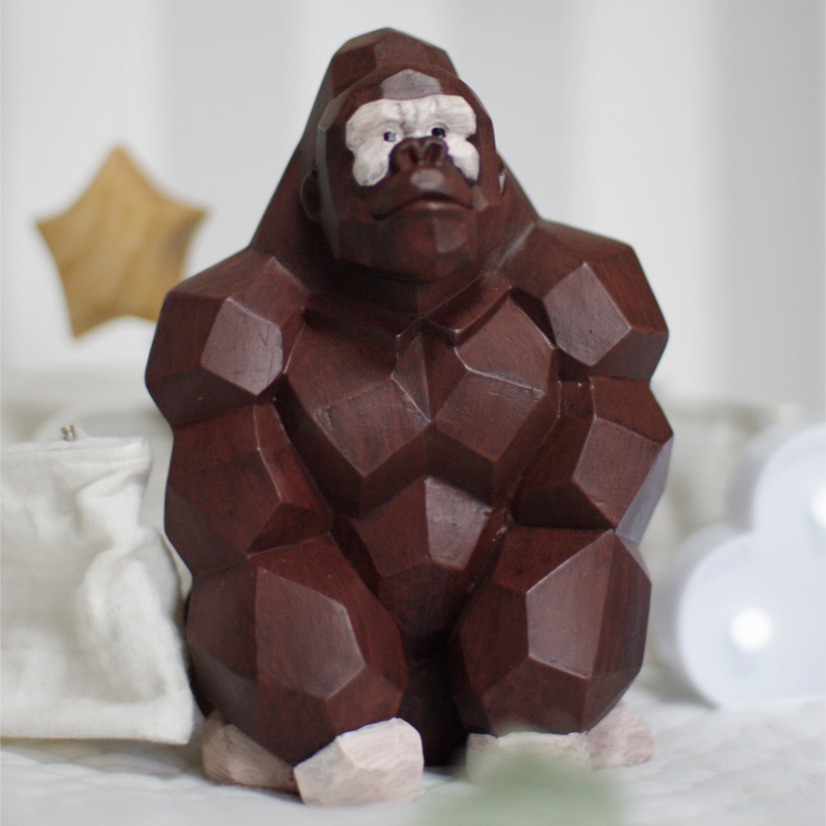 オブジェ スオーラマネーバンク ゴリラ 貯金箱 （ マネーボックス コイン マネーバンク 500円玉 貯まる コイン入れ コインバンク 貯金 小銭  北欧 木彫り調 ）