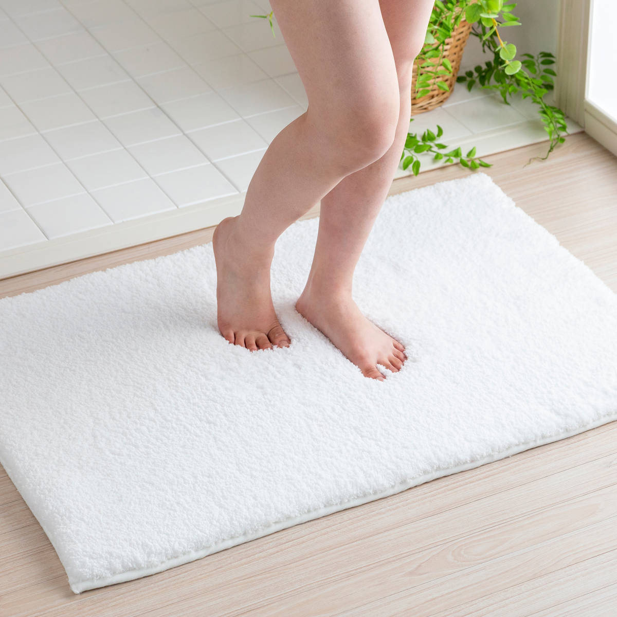 バスマット 60×90cm 思わず頬ずりしたくなるバスマット ANGEL STEP