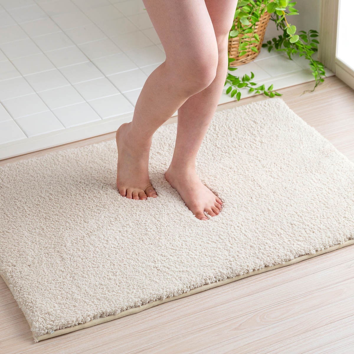 バスマット 60×90cm 思わず頬ずりしたくなるバスマット ANGEL STEP