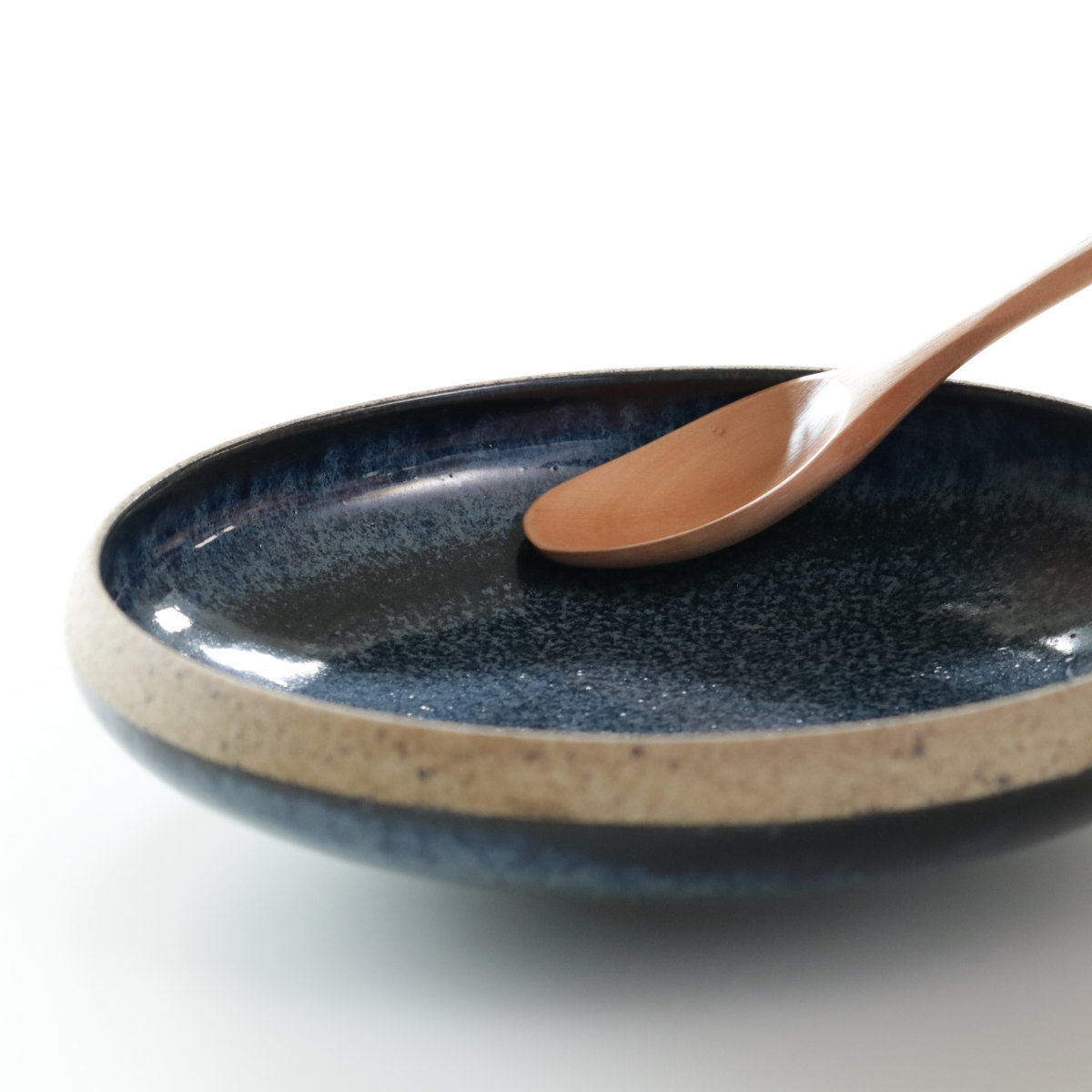 プレート 19cm M ラウンド TOSS 磁器 美濃焼 （ 食洗機対応 電子レンジ