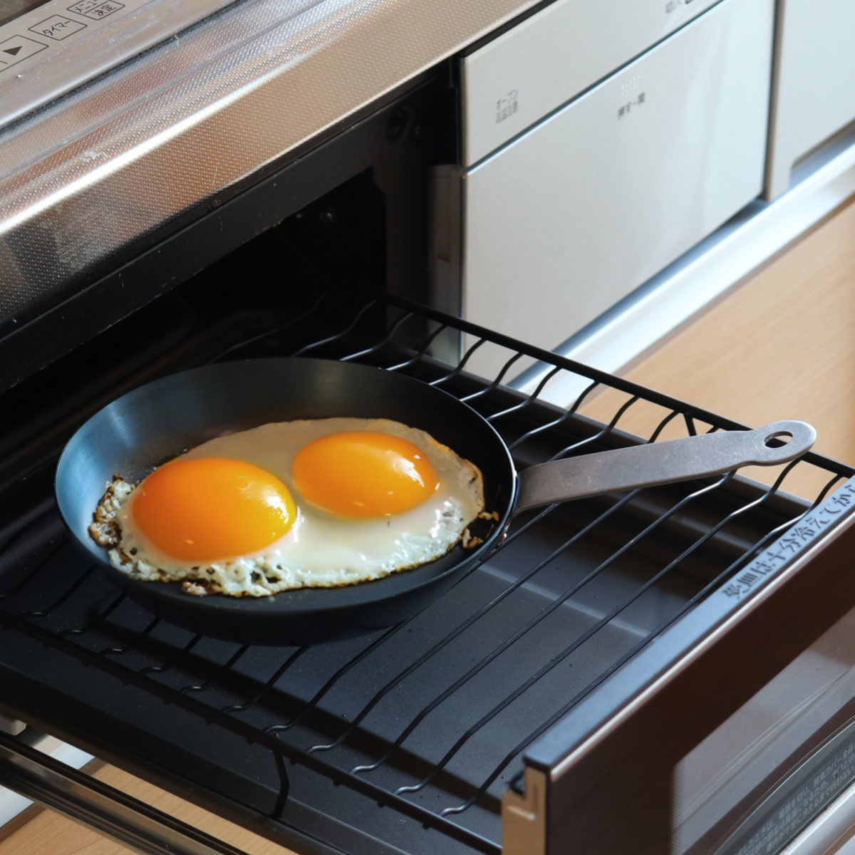 鉄フライパン 16cm ガス火専用 オーブン対応 ミニフライパン 日本製