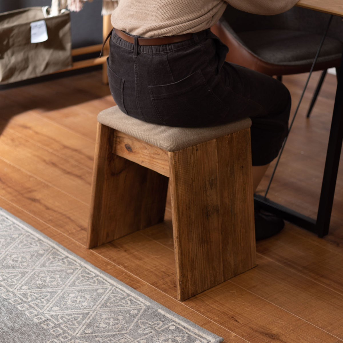 東谷 スツール 木製 座面高45cm （ 玄関 リビング 腰掛け 椅子 サイド