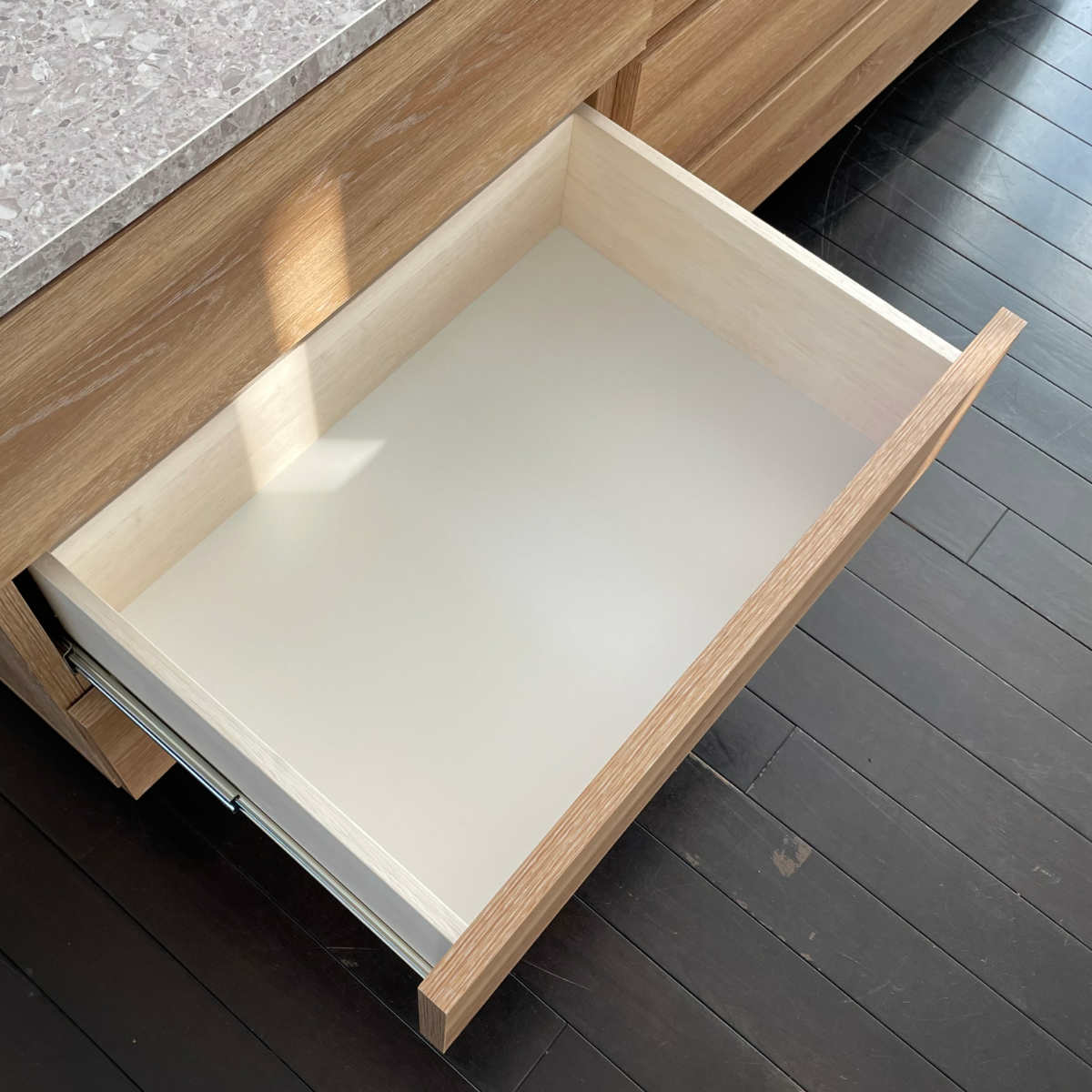 チェスト 幅60cm 4段 ドゥーロ 石目調天板 日本製 （ 棚 ラック 収納 家具 たんす タンス 引出し ）の画像