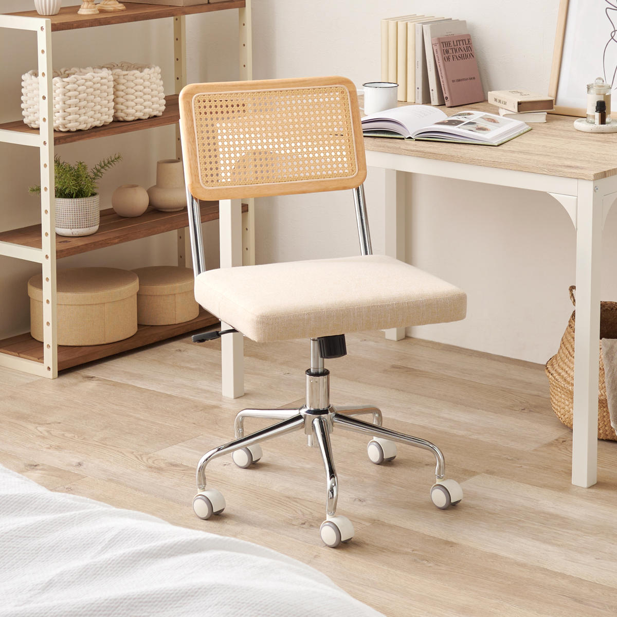 デスクチェア ラタン調 キャスター付 昇降式 （ 椅子 イス いす チェア オフィスチェア 学習椅子 勉強椅子 ）