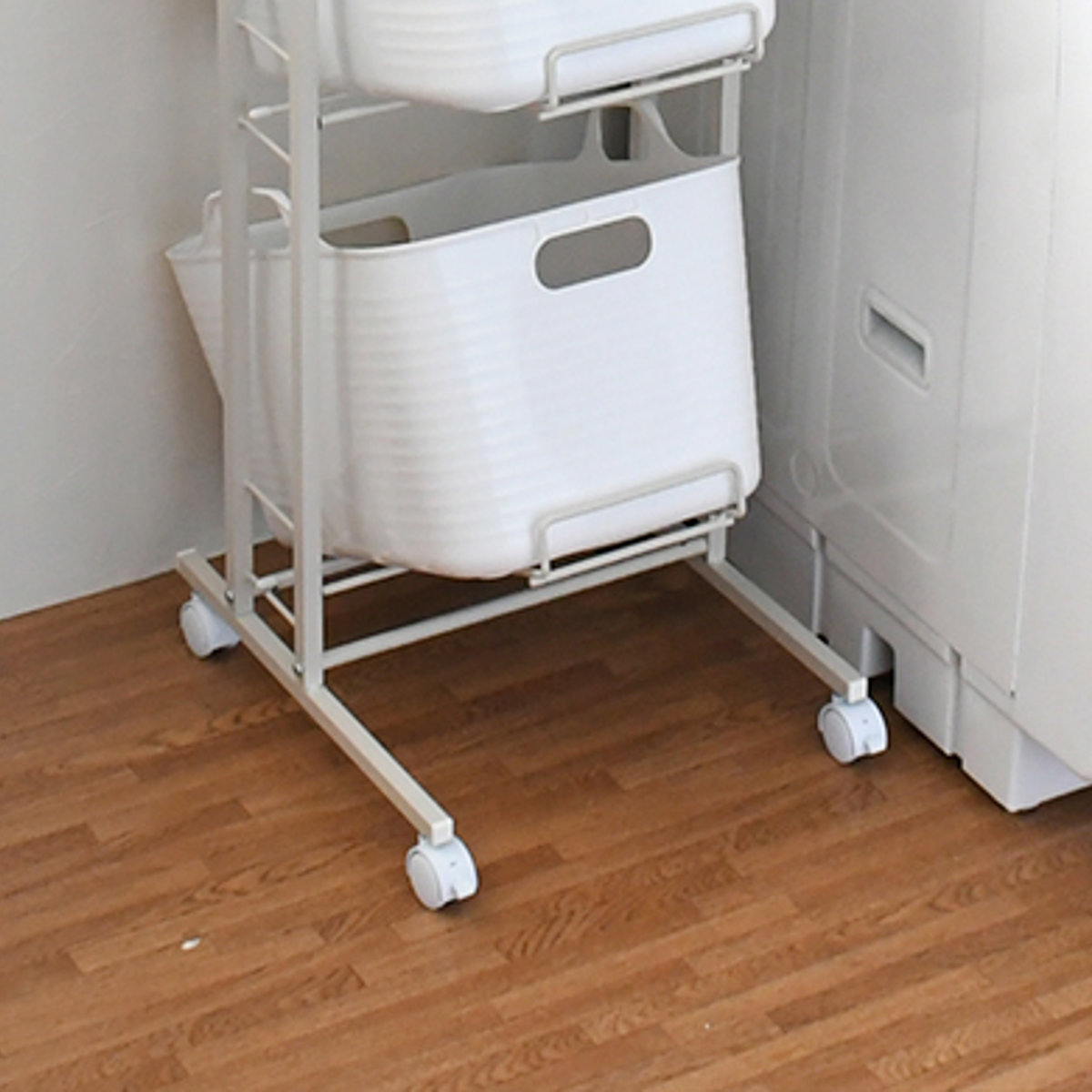 ランドリーバスケット 4段 スイング式 バスケットラック （ ランドリー