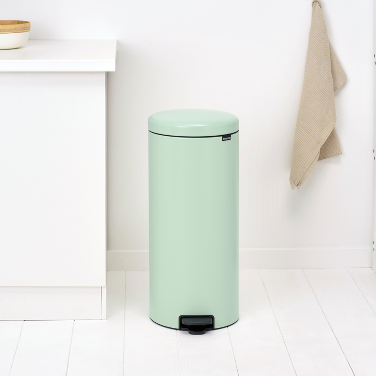 brabantia（ブラバンシア） ゴミ箱 30L ペダル式 ペダルビン （ ごみ箱