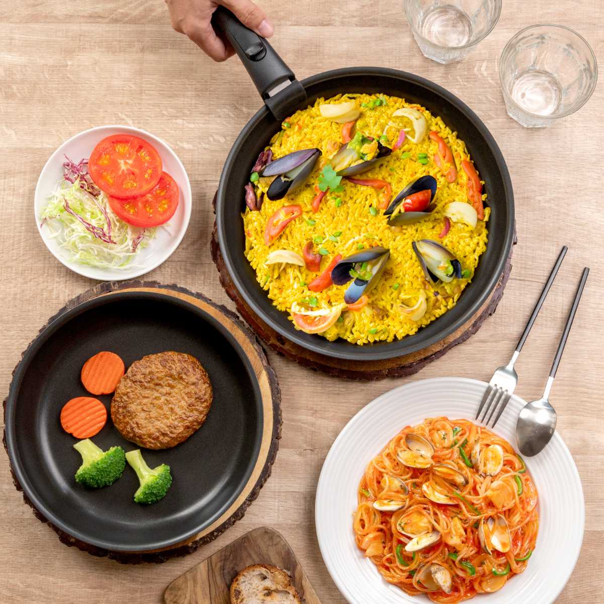 サーモス IH ガス対応 取っ手の取れるフライパン 鍋8点セット KSD-8A THERMOS（サーモス） THERMOS KSD-8A-DR 取っ手のとれるフライパン8点