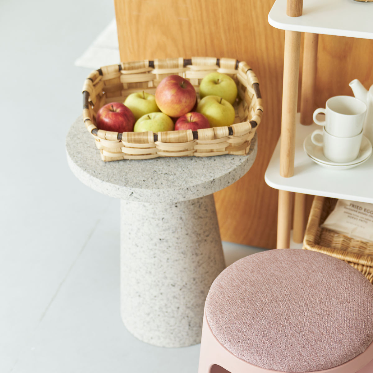 東谷 サイドテーブル 円型 直径40cm 高さ50cm テラゾー柄 （ ストーン