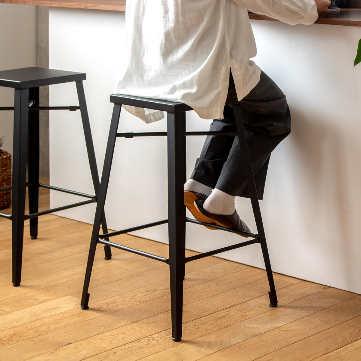 岩附 カウンターチェア 座面高70cm ハイチェア アイアン （ スチール