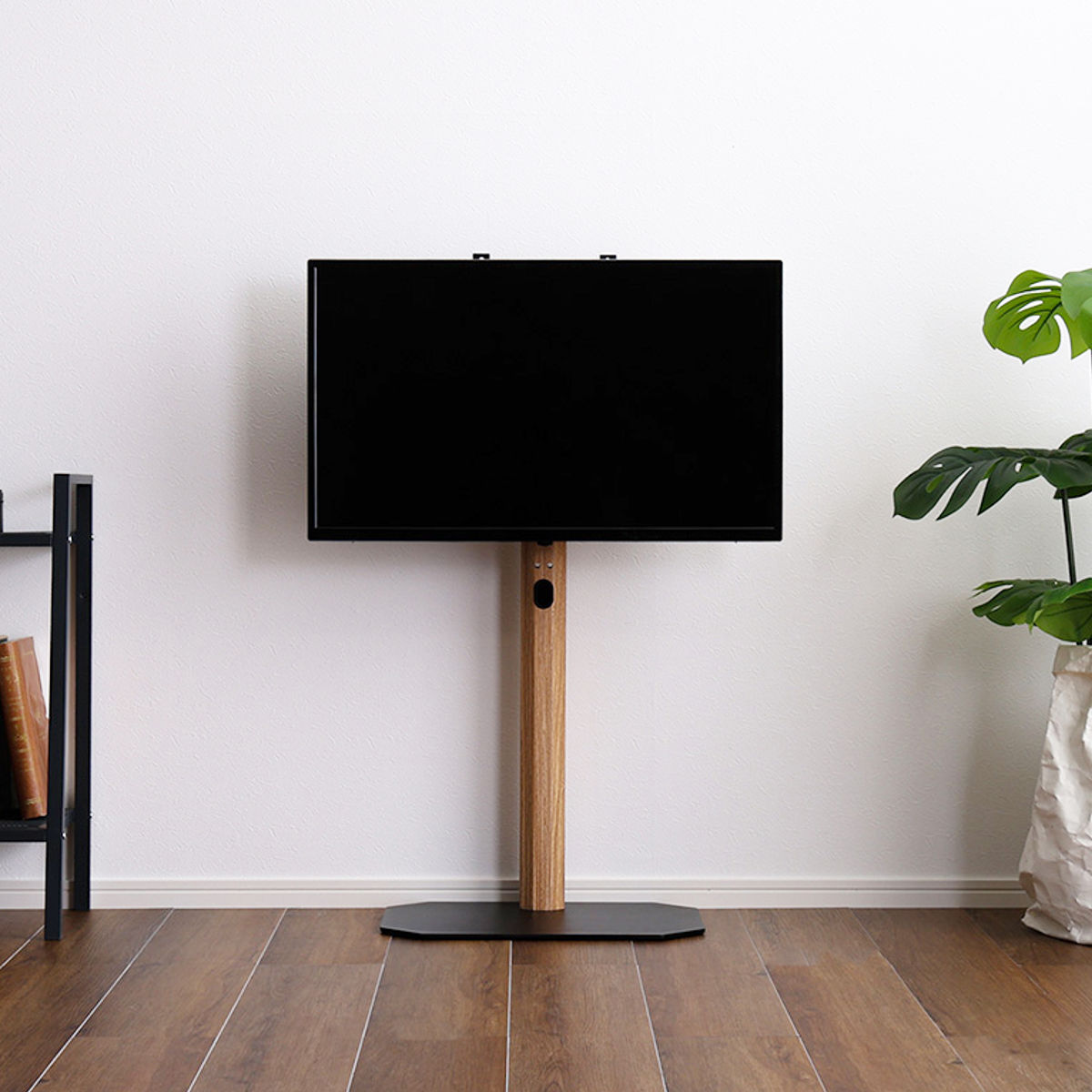 【値下げしました】テレビ　木目調スタンド Swing｜新商品のご案内 - ベーシックタイプの壁寄せテレビスタンド