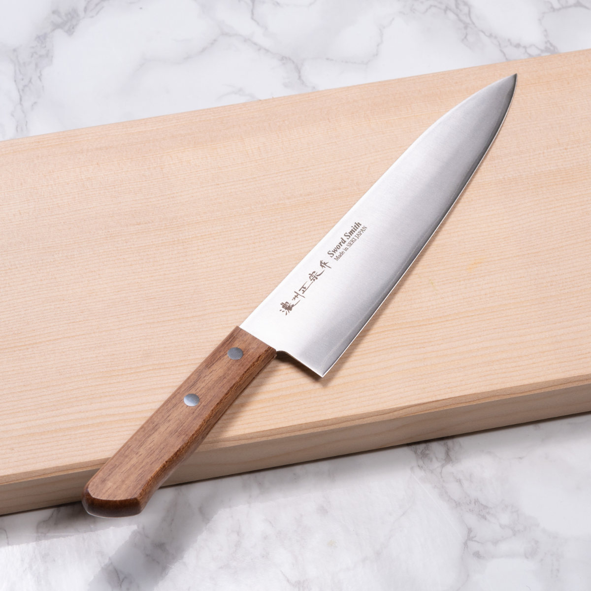 有次　上製　大出刃　21cm 刃厚7mm 牛刀 21cm 本割込み 軽量 濃州正宗作 日本製 （ 包丁 シェフナイフ