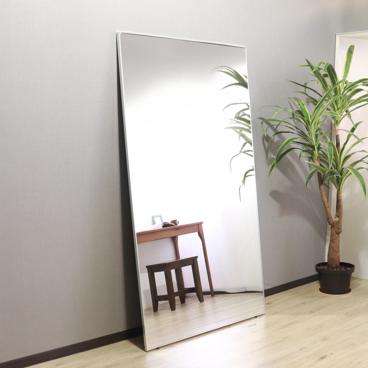 ウォールミラー 立てかけ 120×190cm 軽くて割れないミラー （ 全身 鏡