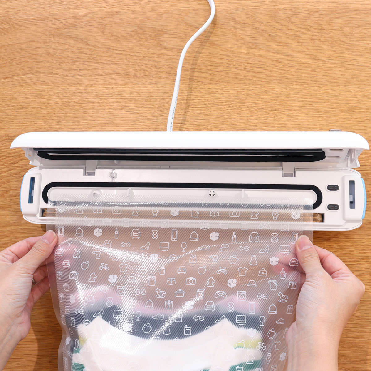 ドリテック 圧縮 衣類用圧縮シーラー メルカリ 梱包 （ 衣類圧縮機