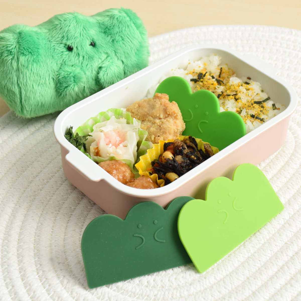 バランさんのシリコーンバラン3P ( バラン レンジ対応 食洗機対応 仕切 仕切り 3枚 ) : お弁当グッズのカラフルボックス - 通販 ...