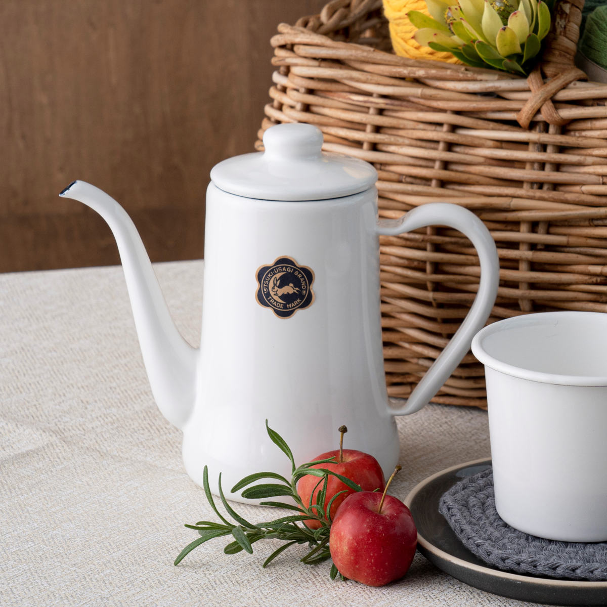 月兎印 スリムポット 0.7L （ コーヒーポット 野田琺瑯 月兎 ホーロー