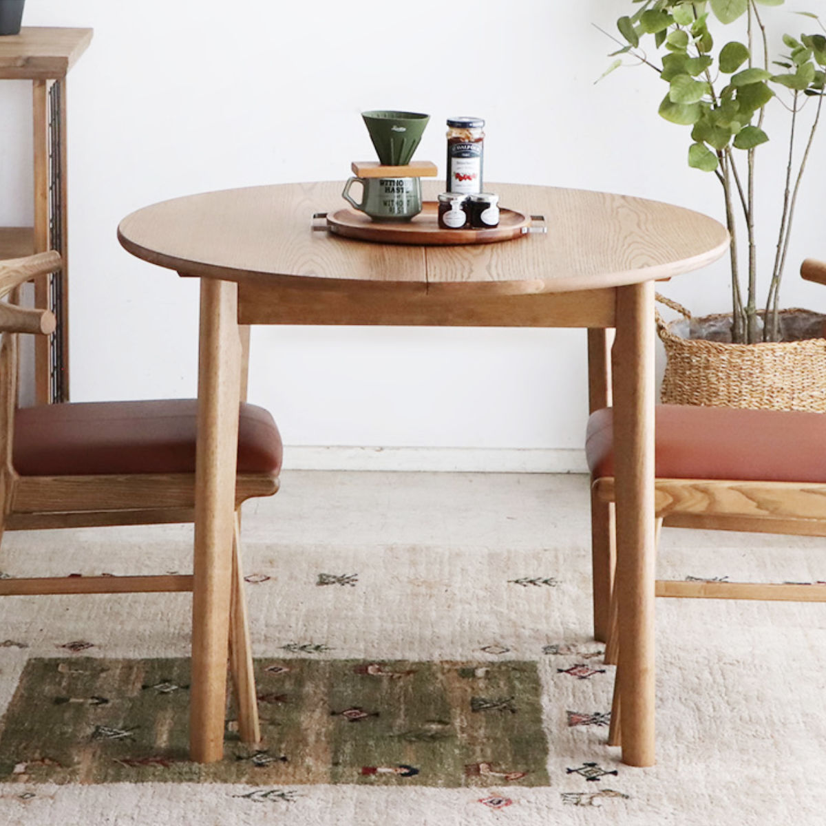 東馬 ダイニングテーブル｜ダイニングテーブル｜テーブル｜家具