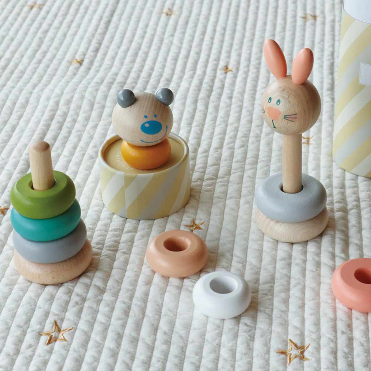 木製 おもちゃ ANIMAL STACKING 選んで 重ねる Adnil LAND （ ベビー 木のおもちゃ 玩具 オモチャ 知育玩具 赤ちゃん 出産祝い おしゃれ 誕生日 プレゼント ）