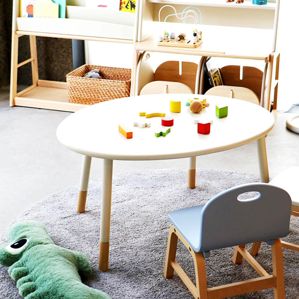 【数量限定】岩附 ローテーブル ミニ 木製 キッズ 子供用 オーバル 楕円 幅7 Amazon.co.jp: 岩附 ローテーブル ミニ 木製 キッズ 子供用 オーバル