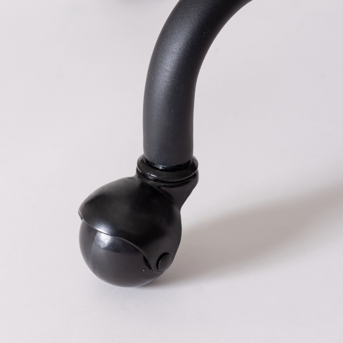 form オフィスチェア 昇降式 座面高44〜51cm デスクチェア エルダー （ ワークチェア パソコンチェア キャスター付き ラタン調 天然木 木製 肘掛け スチール ）_12