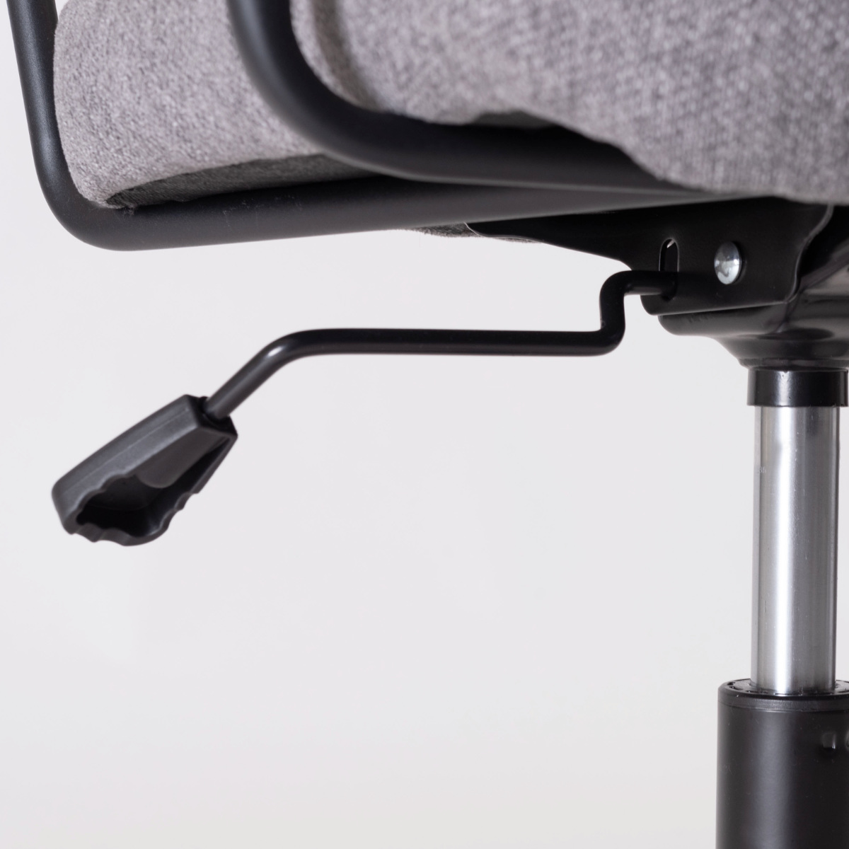 form オフィスチェア 昇降式 座面高44〜51cm デスクチェア エルダー （ ワークチェア パソコンチェア キャスター付き ラタン調 天然木 木製 肘掛け スチール ）_17