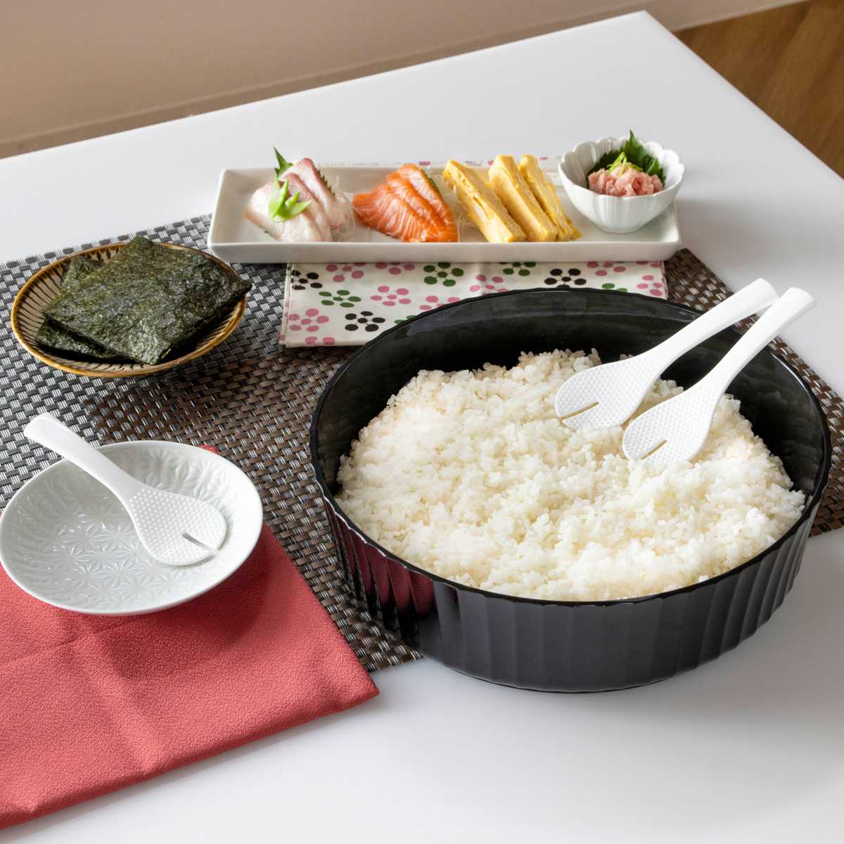 すし桶 蓋付き 飯台 13号（7合） ＆ 蓋付きちらし桶 四脚 おまけ付き