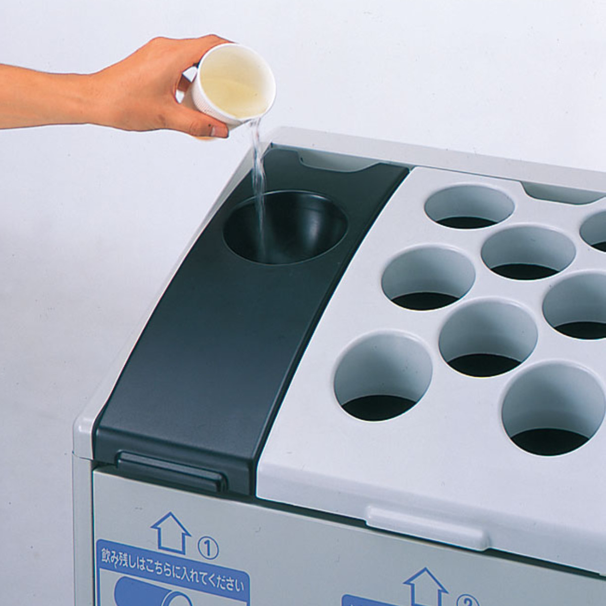 屋内用ゴミ箱 業務用ダストボックス 45L 20L 紙コップ用ダストボックス K-500 （ 法人限定 山崎産業 コンドル 紙コップ回収ボックス ゴミ箱 飲み残し ）_4