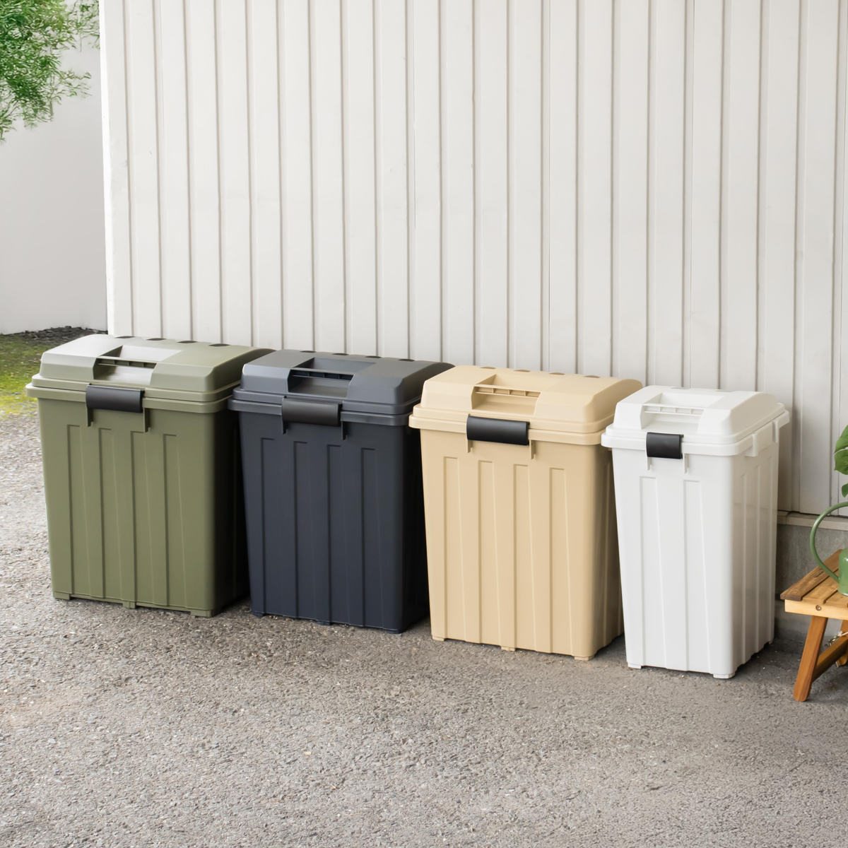 TONBO（新輝合成） ゴミ箱 70L 屋外兼用 同色4個セット 連結ハンドル 