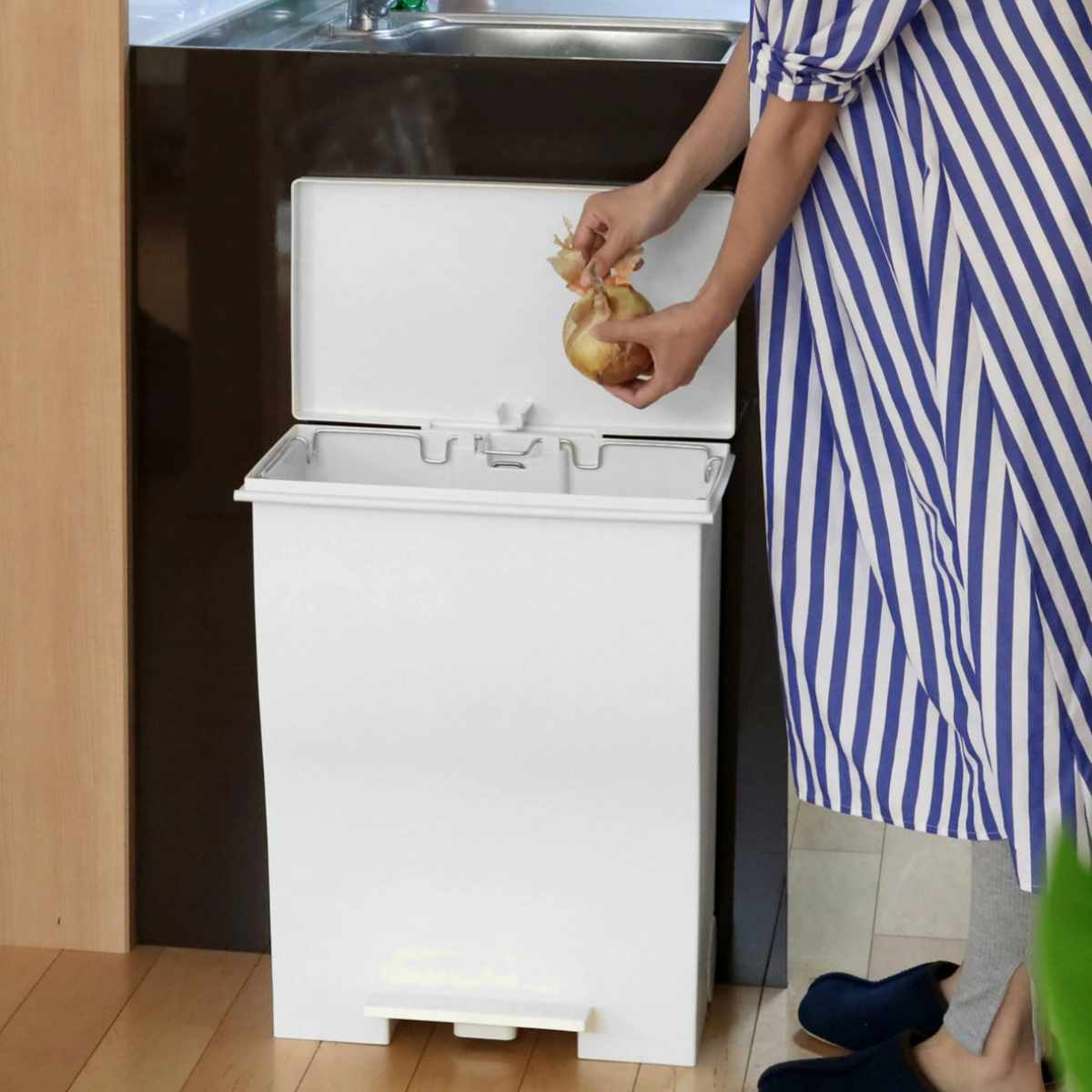 ゴミ箱 kcud 39L 横型 ワイド ペールカラー （ ごみ箱 クード 45Lゴミ袋対応可 45Lリットル袋 ダストボックス キッチン スリム ふた付き 分別 ） | ブランド登録なし | 14