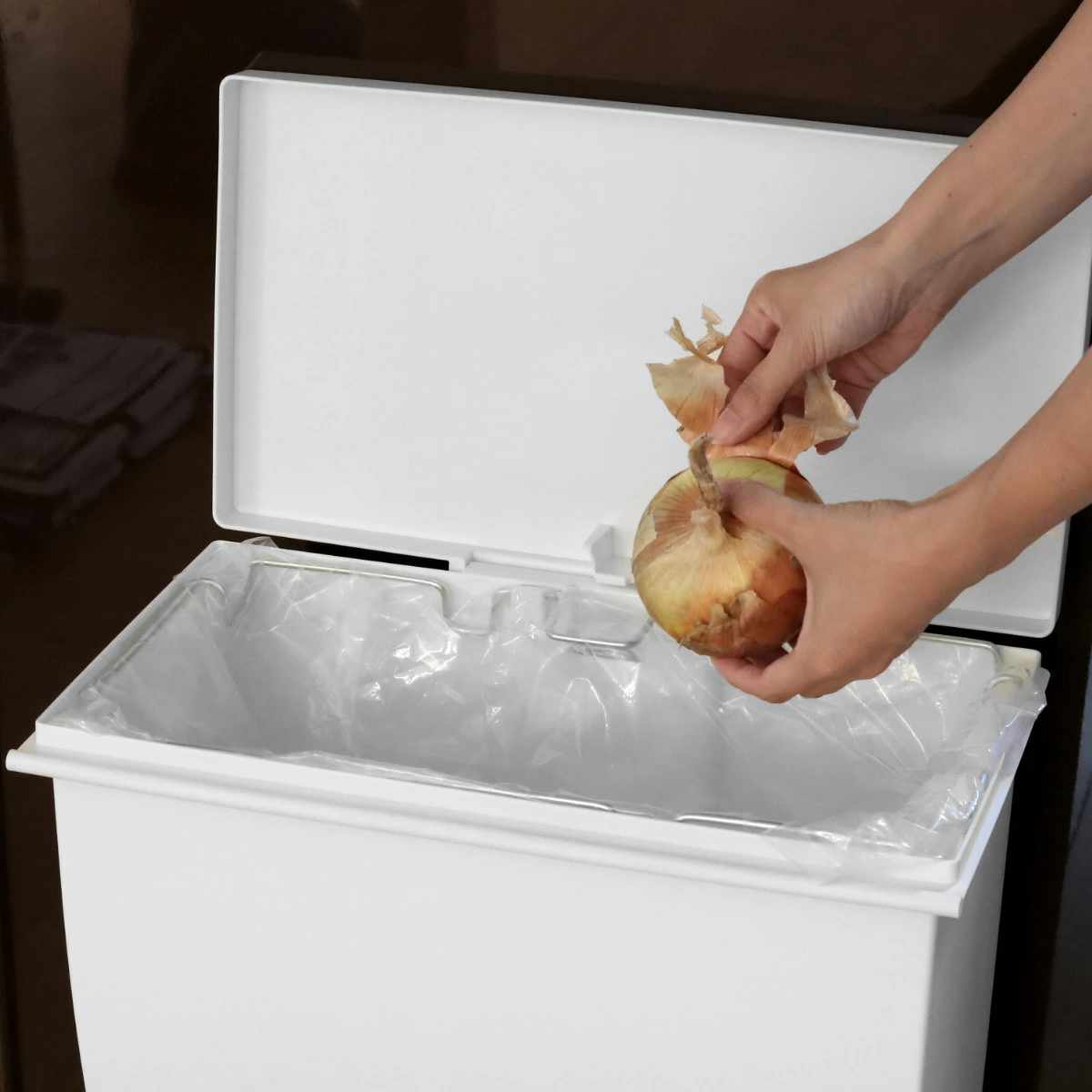 ゴミ箱 kcud 39L 横型 ワイド ペールカラー （ ごみ箱 クード 45Lゴミ袋対応可 45Lリットル袋 ダストボックス キッチン スリム ふた付き 分別 ） | ブランド登録なし | 15