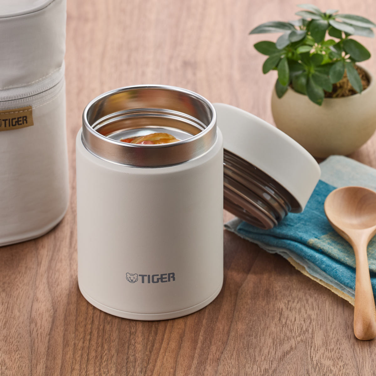 タイガーの大容量750mlスープジャーが神だった！一品ランチ＆タイパ