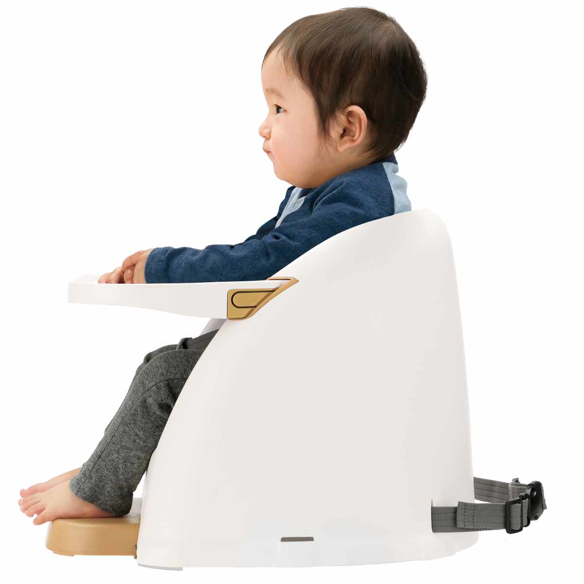 ベビーチェア フィージー R ステップ付き 6カ月〜3才頃 （ リッチェル ローチェア テーブル付き 食事チェア ベビー用椅子 子供用 ベビー 赤ちゃん ）の画像