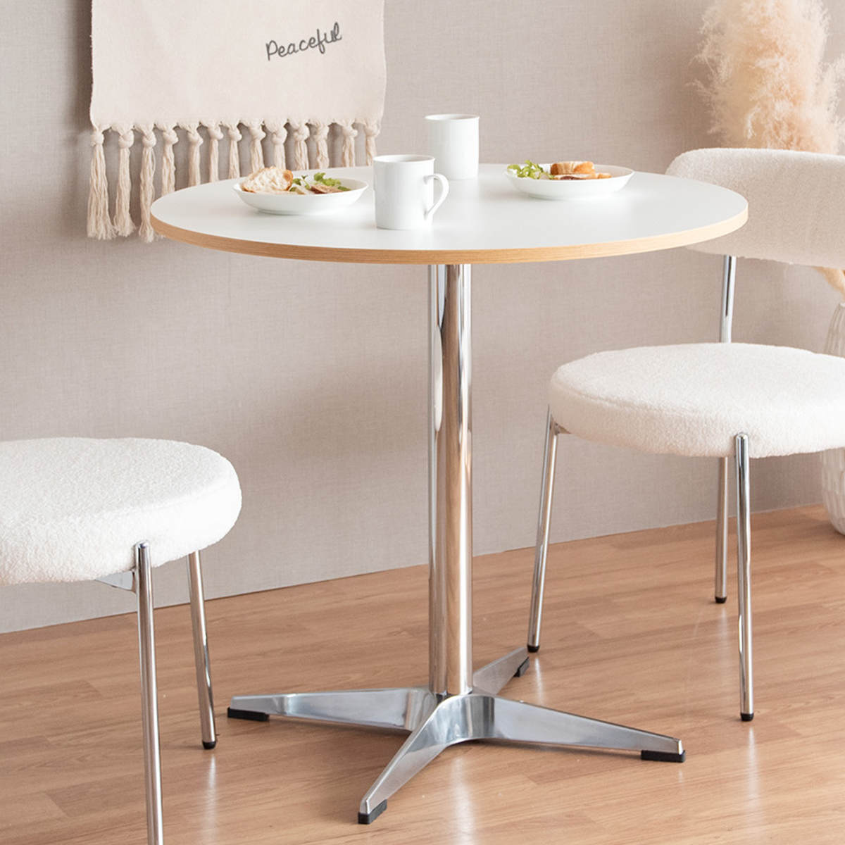 宮武製作所 カフェテーブル 直径80cm 円形 Caredo （ 2人掛け