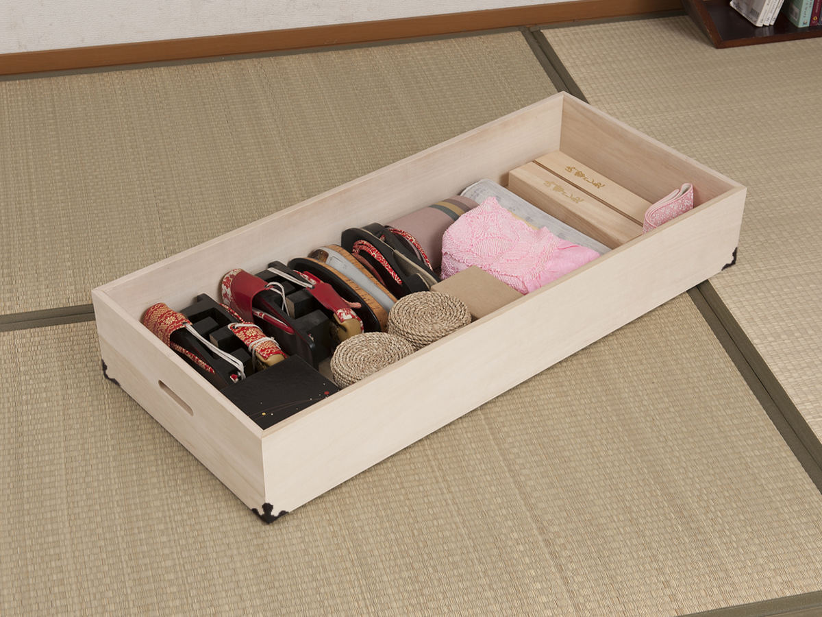 桐 衣装ケース 5段 衣裳箱 キャスター付 隅金具 高さ54cm （ 完成品 桐
