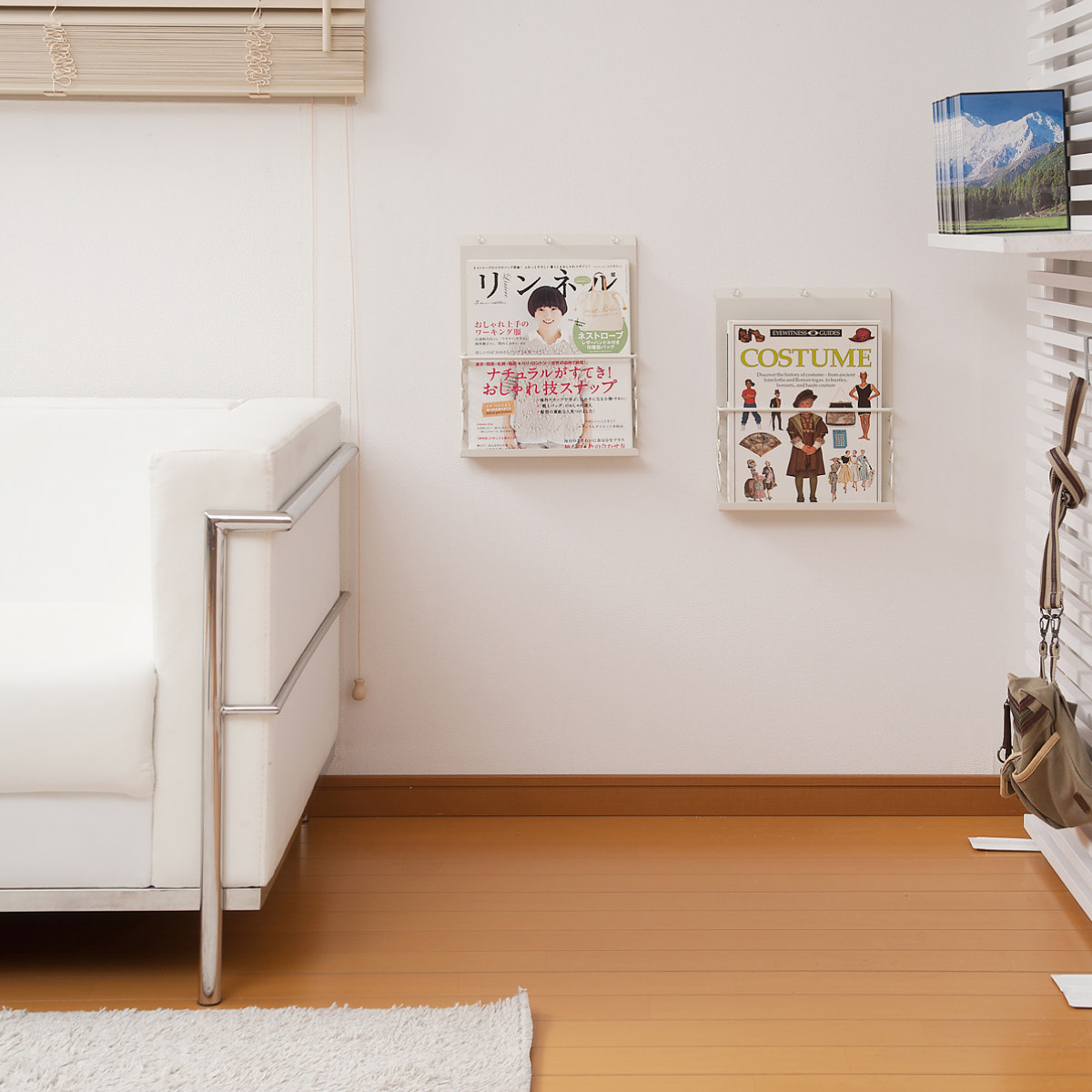 マガジンラック 壁掛けマガジンディスプレイ 小 2個入り （ 石膏ボード