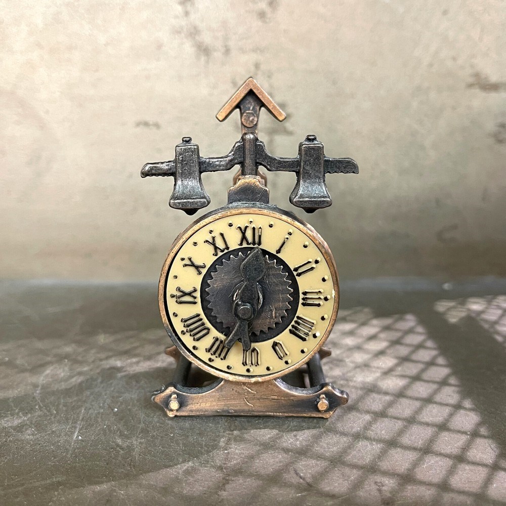 アンティーク シャープナー 鉛筆削り オブジェ ミニチュア 時計 : 雑貨