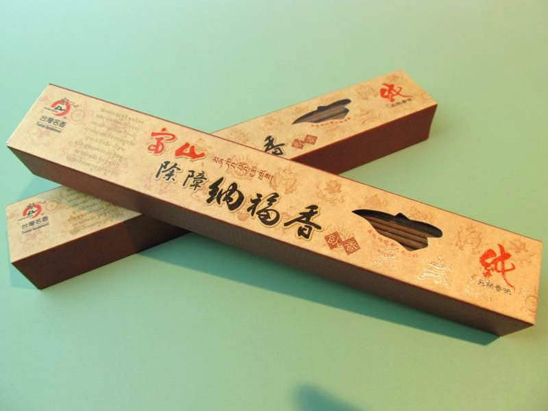 激安宣言 高級 チベット族秘伝 除障 納福香 たっぷり1箱約50g入り 浄化