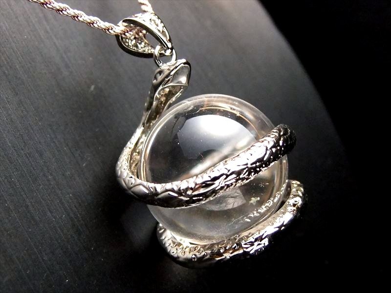 中古］最安値！K18 放射彫り 太陽メタル ペンダント 約5g 楽天市場