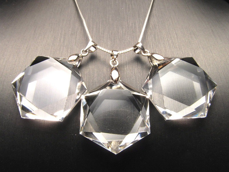 天然水晶 六芒星 ペンダントトップ 縦約27mm-31mm 1個売り