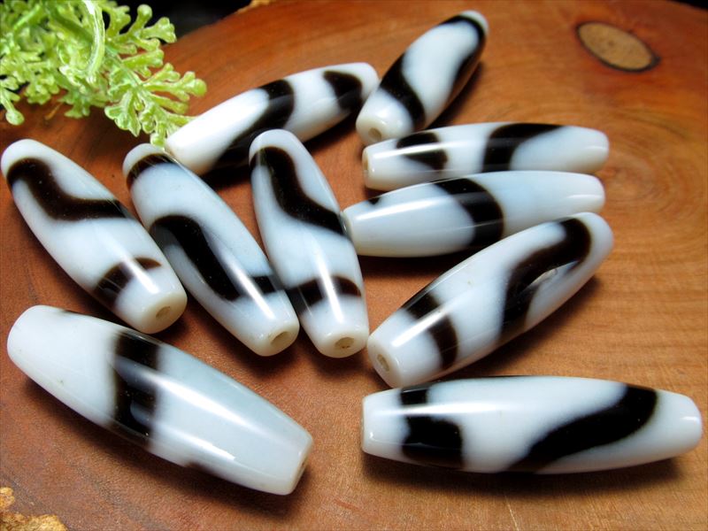 高級白天珠 希少品 至純天珠 白蛇白天珠(しろへびしろてんじゅ