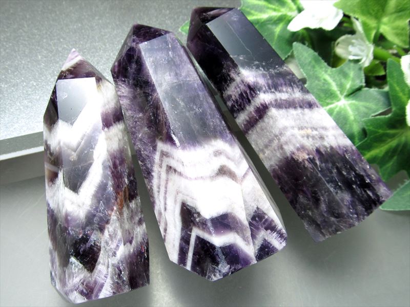 アメジスト◎六角柱◎ブラジル産◎横５.３㎝高さ１５.５㎝重量４９０ℊ 楽天市場】アメジスト ファントム ポイント 六角柱 【約156g